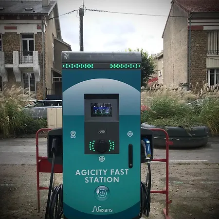 Luxurious Townhouse 10 Mins Walk To Centre Vila Épernay