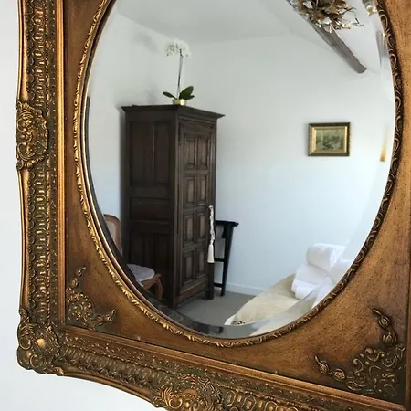 Luxurious Townhouse 10 Mins Walk To Centre Vila *