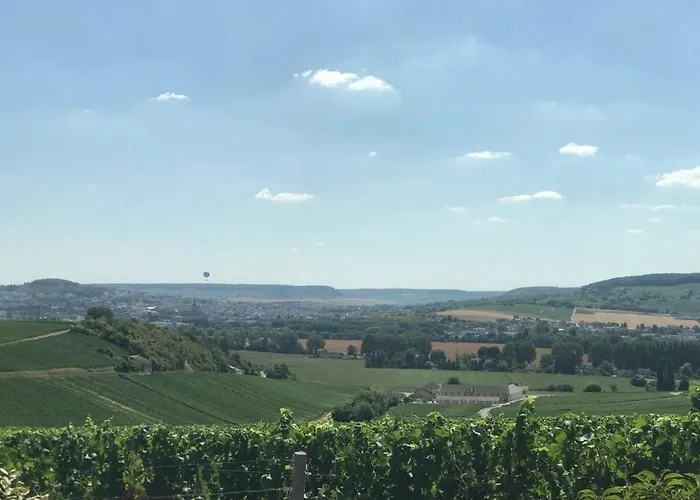 Luxurious Townhouse 10 Mins Walk To Centre * Épernay