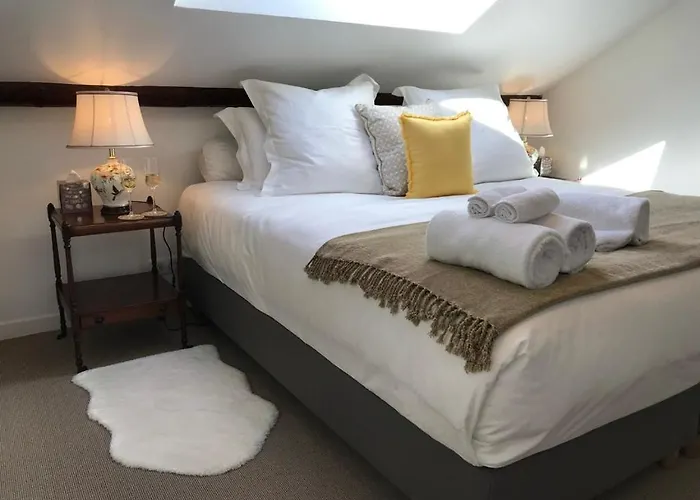 Luxurious Townhouse 10 Mins Walk To Centre Épernay