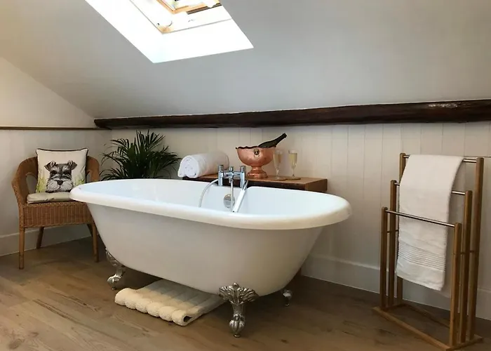 Villa Luxurious Townhouse 10 Mins Walk To Centre *